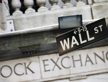Wall Street: Οριακές διακυμάνσεις στο κλείσιμο της εβδομάδας